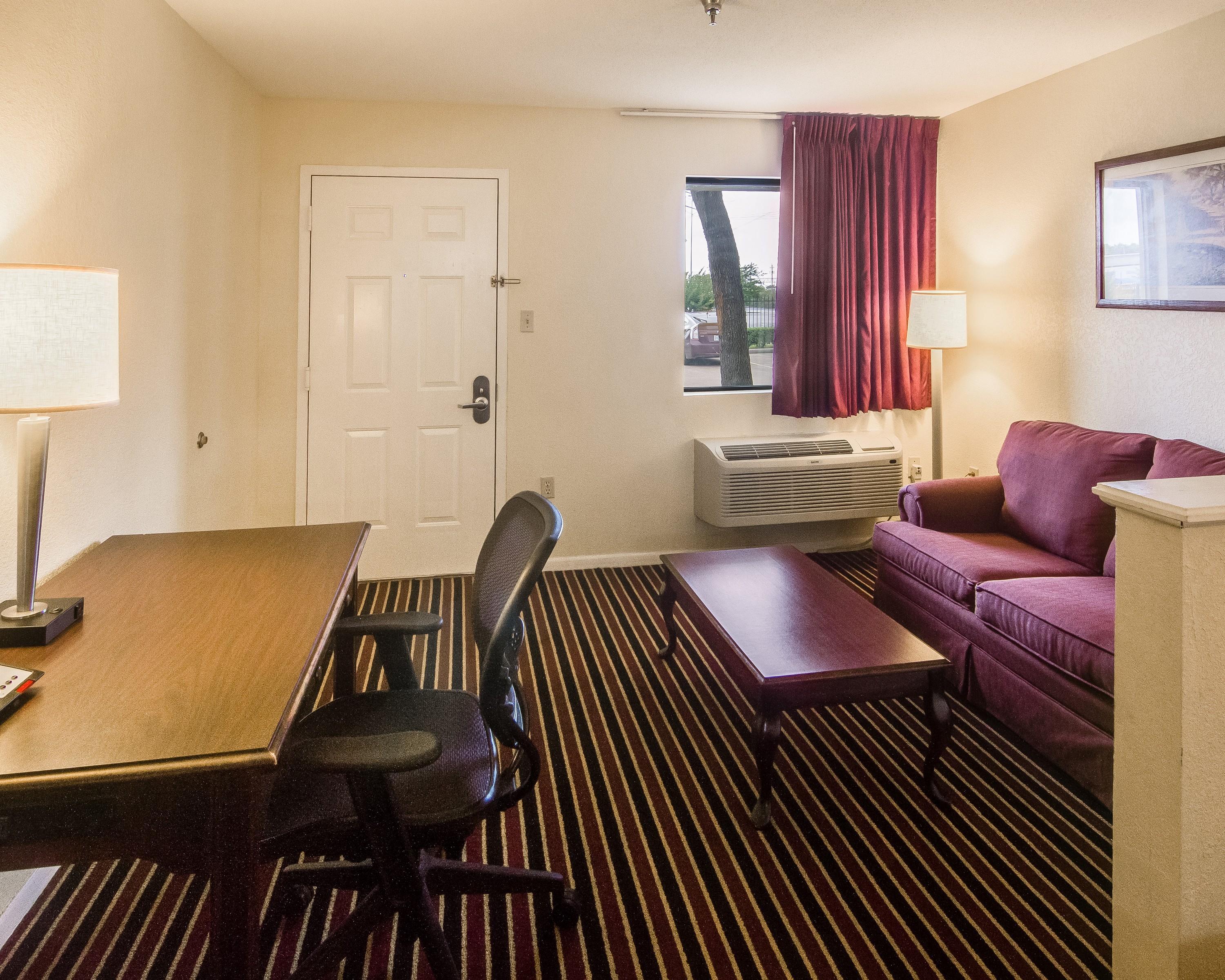 Rodeway Inn & Suites Hwy 290 Nw Хьюстон Экстерьер фото