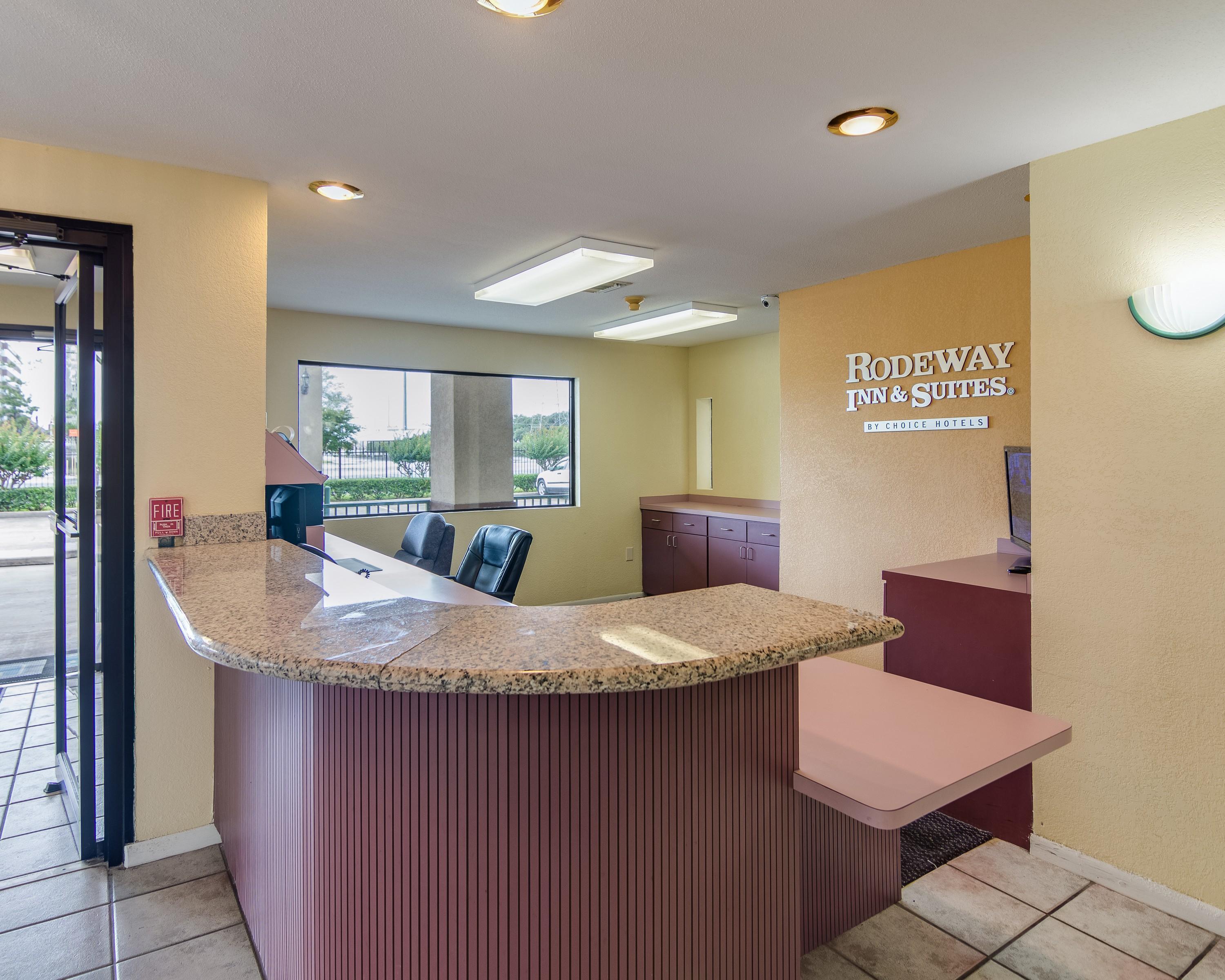 Rodeway Inn & Suites Hwy 290 Nw Хьюстон Экстерьер фото
